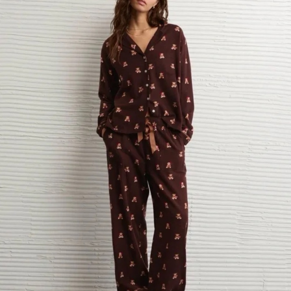 American Eagle Brown Christmas Bear Pajama Set